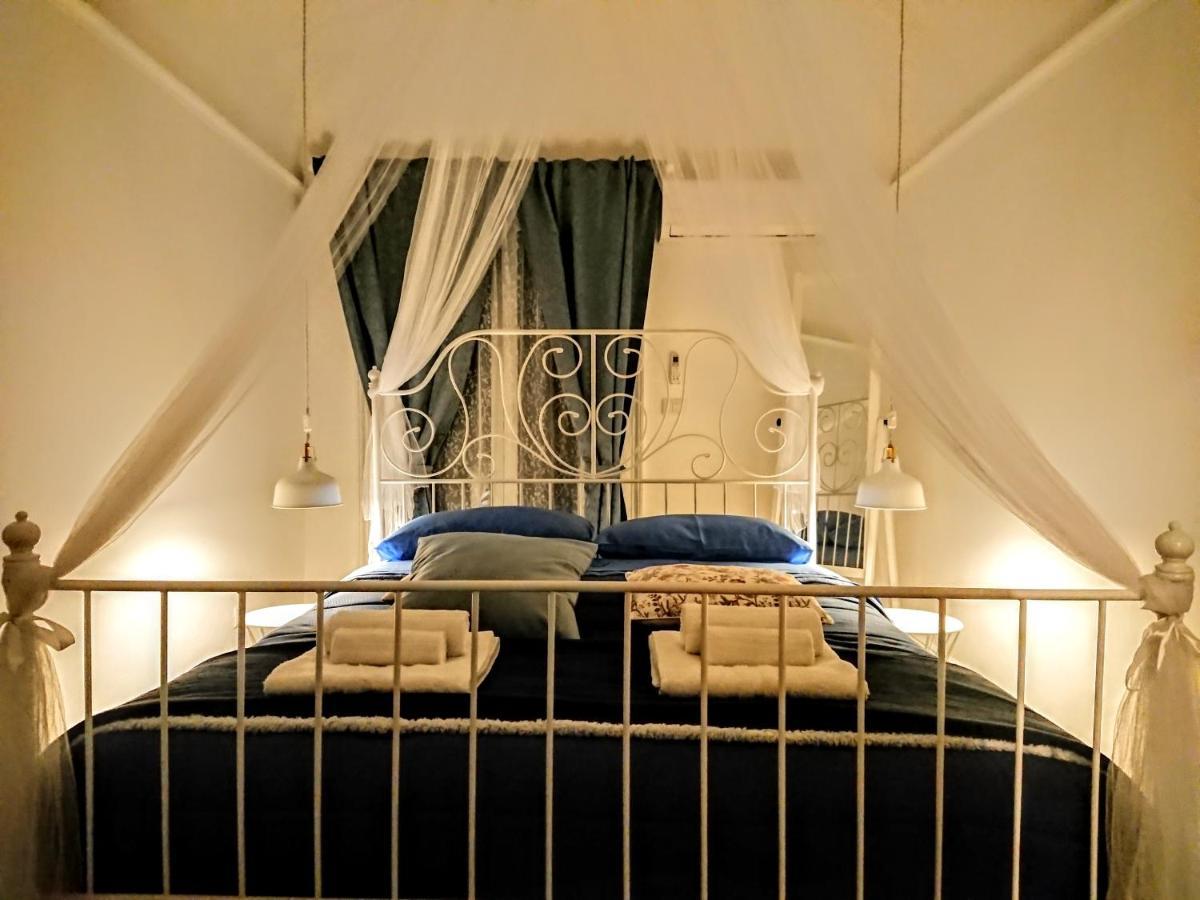 Siculi Central Apartment Катания Экстерьер фото